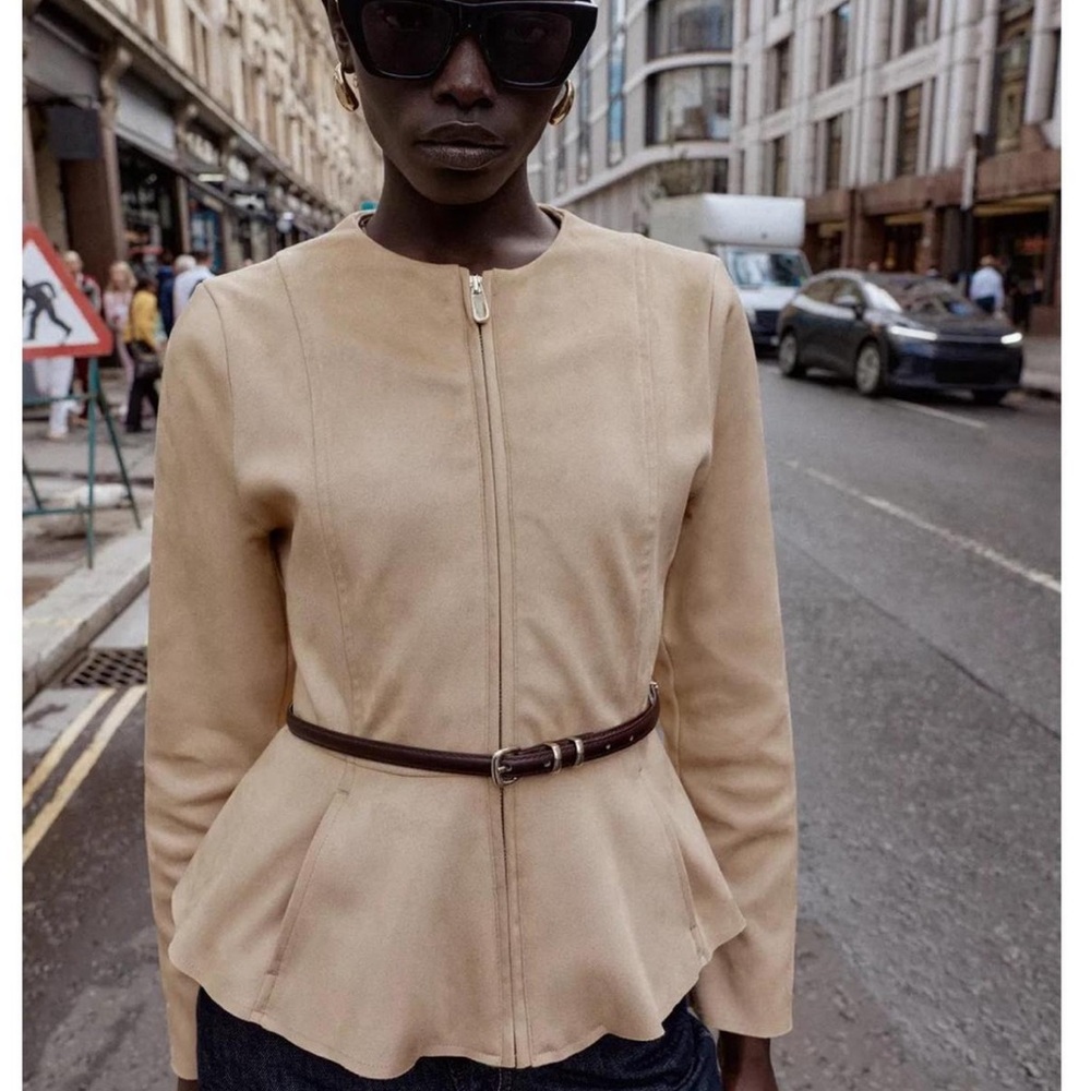 Zara Beige Women's Blazer with Belt